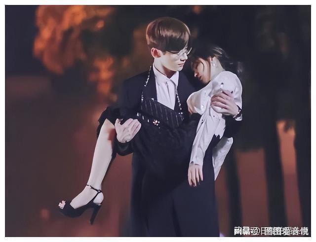 娱乐圈健身女星_明星健身房_剧组健身女明星