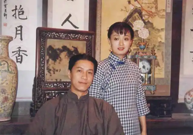 剧组健身女明星_剧组健身明星女的是谁_娱乐圈健身女星