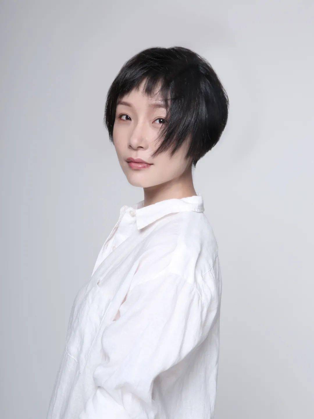 娱乐圈健身女星_剧组健身女明星_剧组健身明星女的是谁