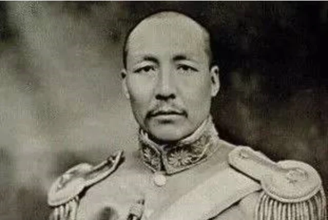 中国足球英雄人物_中国历史足球名人_中国足球的历史上的英雄