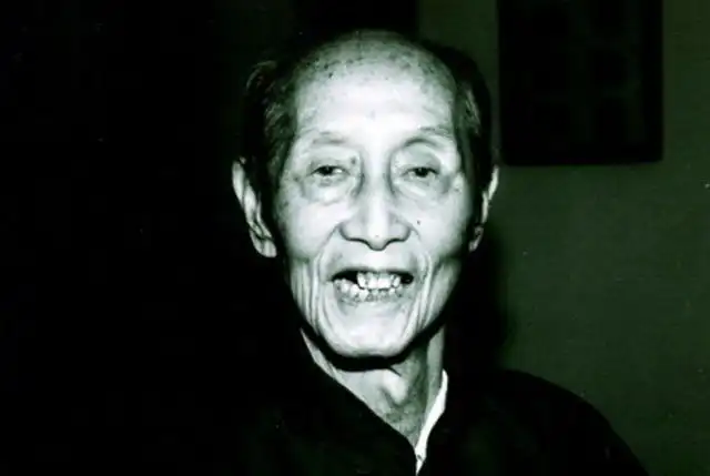中国足球的历史上的英雄_中国历史足球名人_中国足球英雄人物