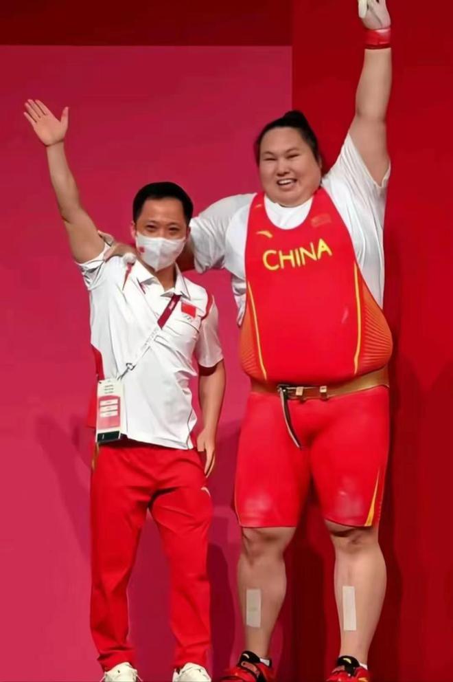 举重冠军龙清泉多高_举重冠军什么龙_举重冠军龙清泉是哪里人