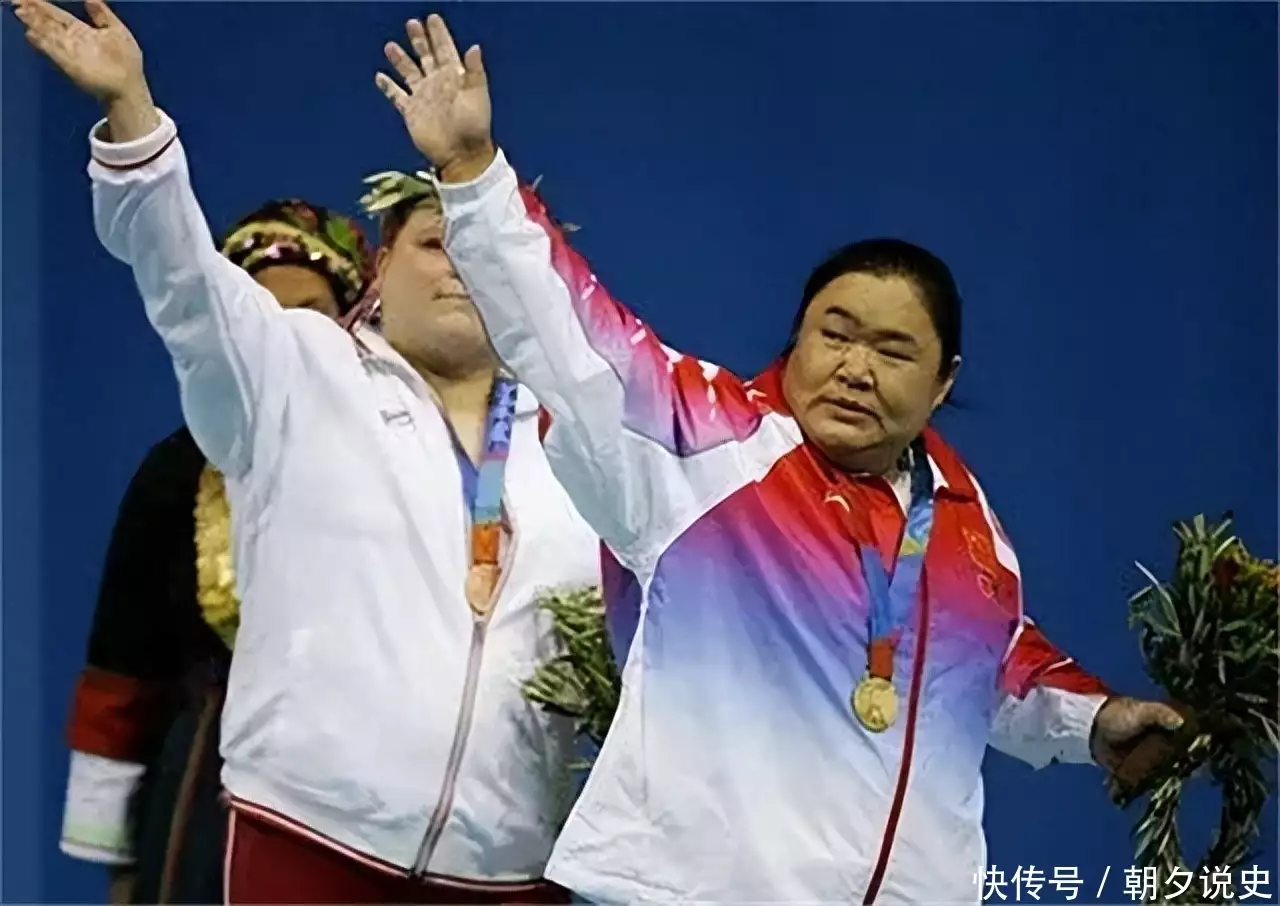 唐国红举重冠军_唐红举重_举重运动员唐国红