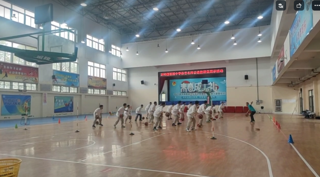 初中篮球赛一般打多少分_初中篮球赛事_东阳初中篮球赛规则是