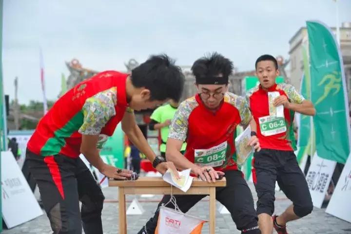 世界举重比赛冠军_饶平举重比赛_世界举重冠军饶平