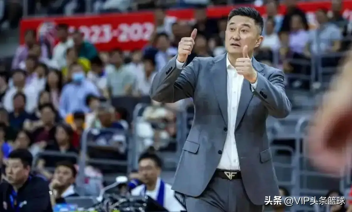 篮球辽宁冠军杜峰简介_辽宁篮球总冠军杜峰_辽宁队教练杜峰简介
