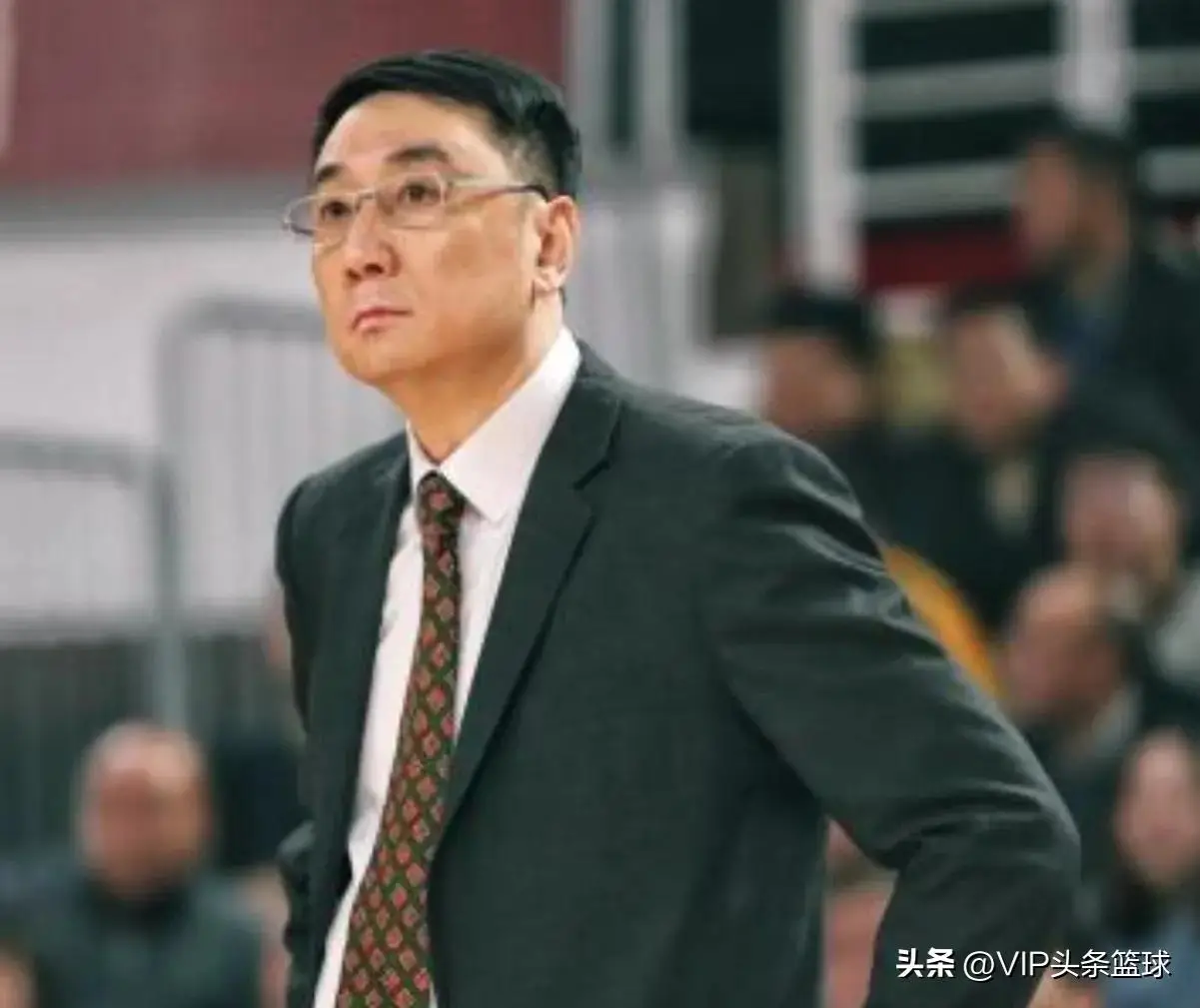 辽宁队教练杜峰简介_篮球辽宁冠军杜峰简介_辽宁篮球总冠军杜峰